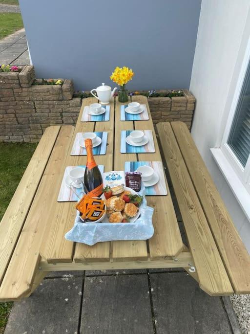 Surf'S Up! Perfect Base For Holidays Or Work In Cornwall St Columb Major Luaran gambar